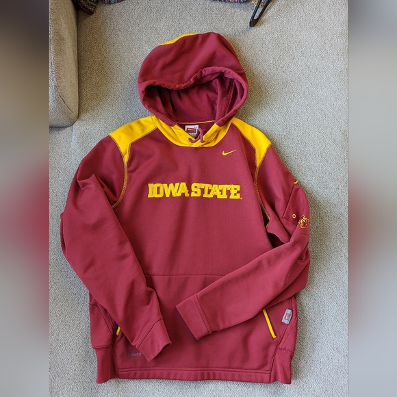 Iowa State Nike Fit hoodie, medium - Picture 1 of 2